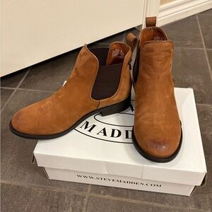Steve Madden Women’s Cognac Suede Chelsea Boots